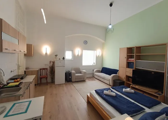 Cozy Place In Buda Xi.